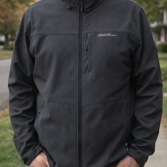 Eddie Bauer Men's Black Gray Jacket Size XLT Pockets